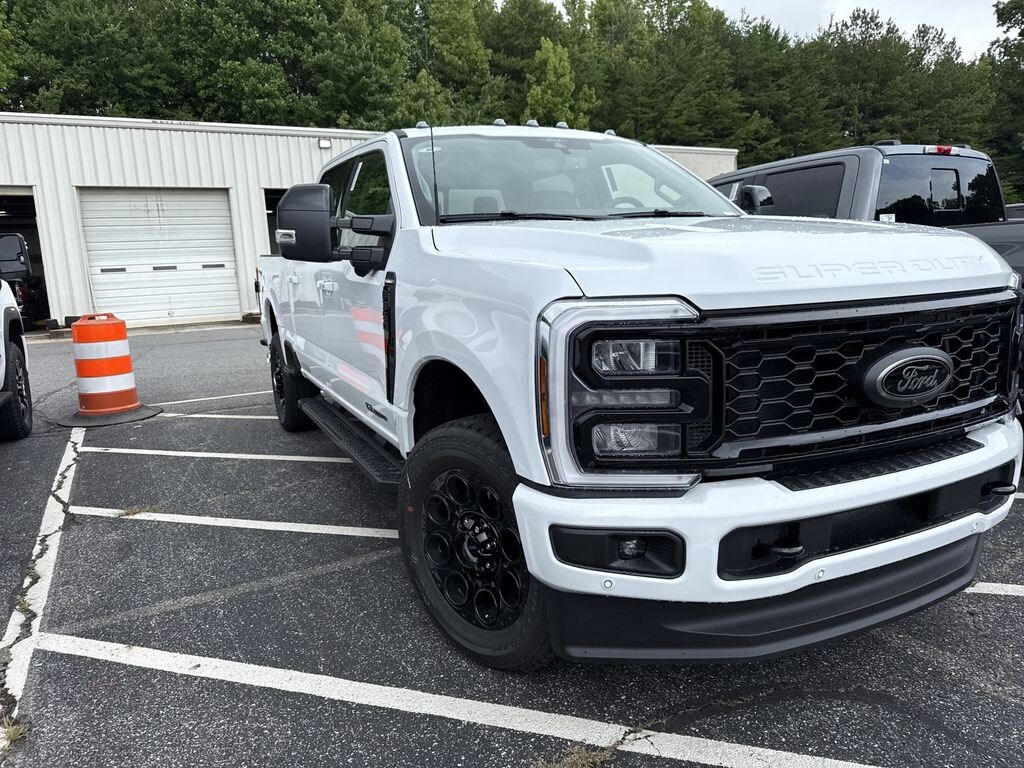 New 2026 Ford F-350SD Lariat Truck