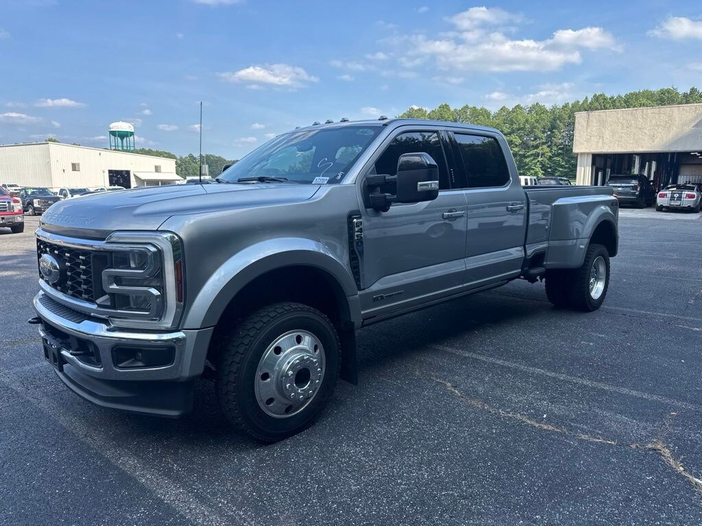 Used 2024 Ford F-450 Lariat DRW Crew Cab Long Bed Truck