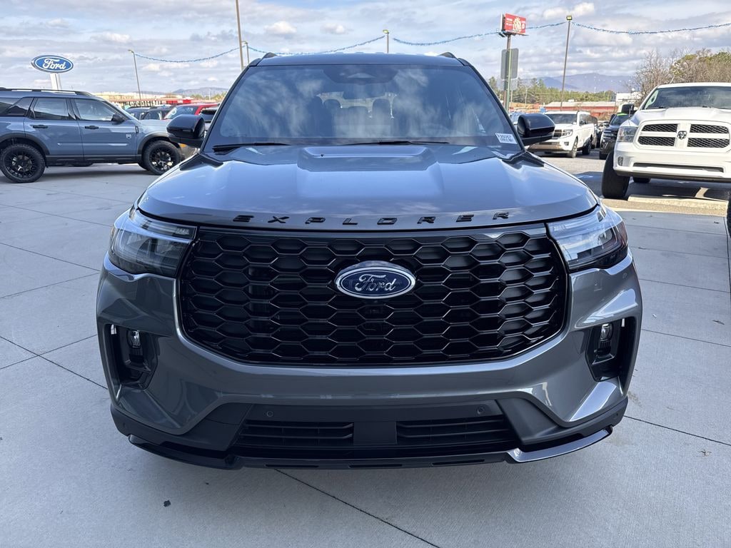 New 2026 Ford Explorer ST-Line SUV