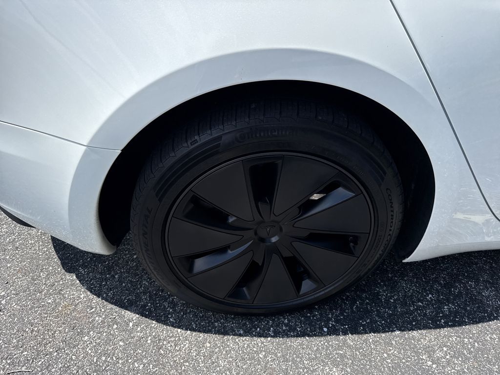 2024 Tesla Model 3 Long Range - Photo 16