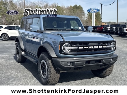 2025 Ford Bronco Outer Banks SUV