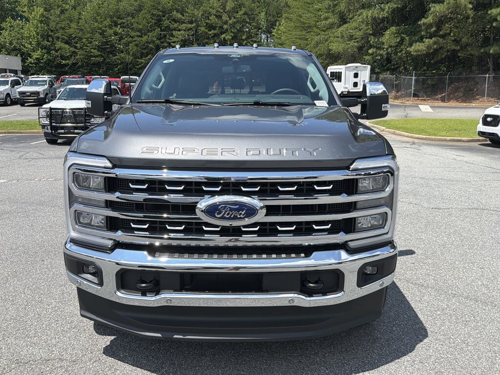 New 2026 Ford F-350SD Lariat Truck