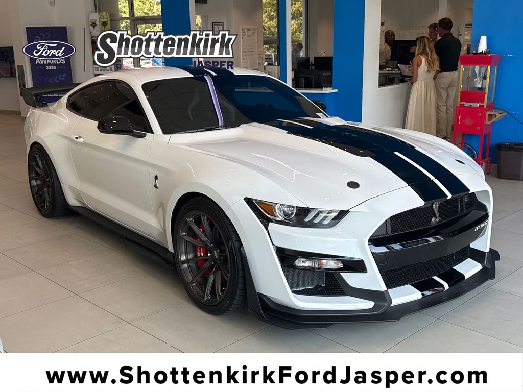 2020 Ford Mustang