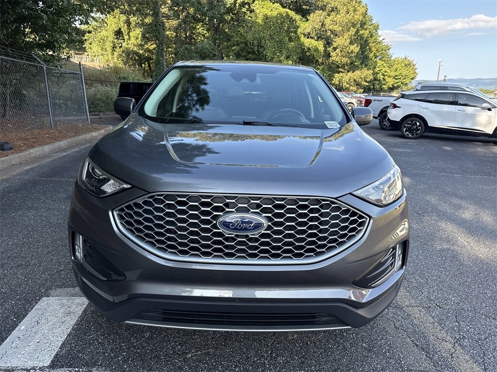 Used 2024 Ford Edge SEL SUV