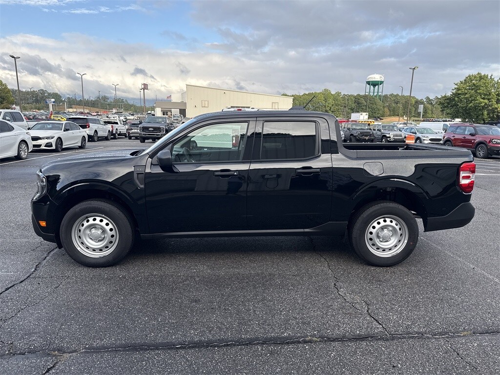 New 2025 Ford Maverick XL Truck