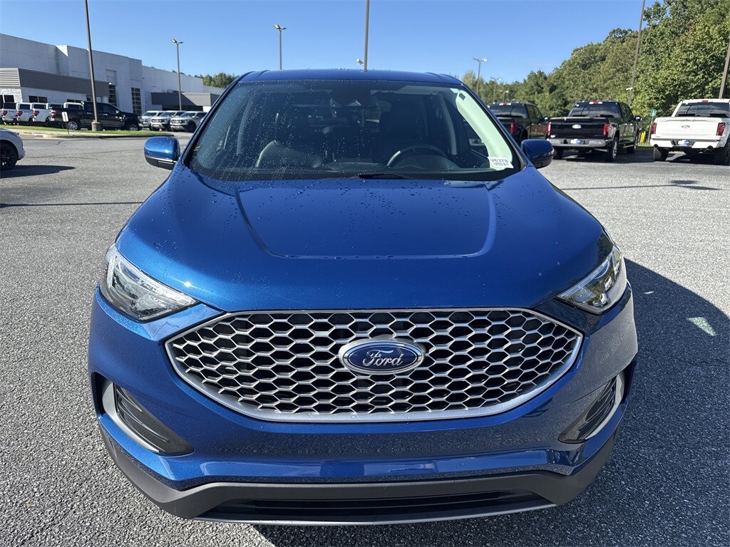 Used 2024 Ford Edge SEL SUV