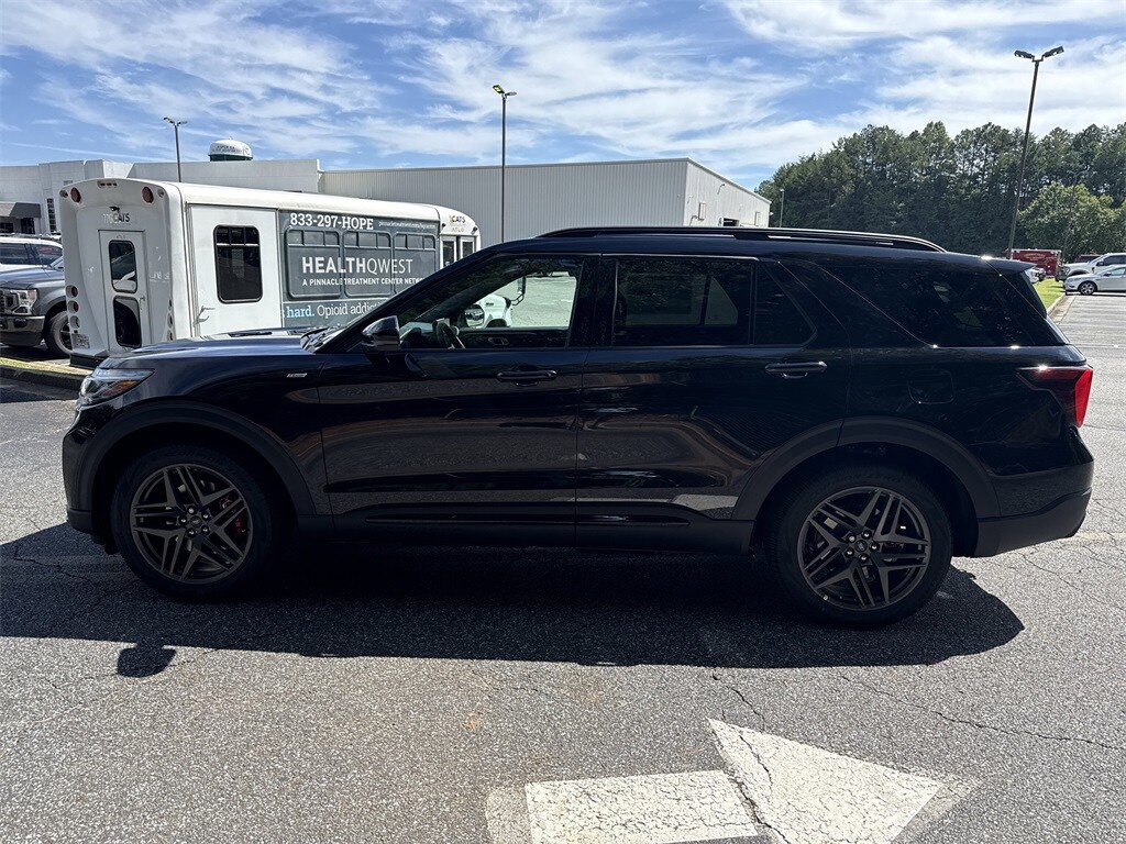 New 2025 Ford Explorer ST-Line SUV