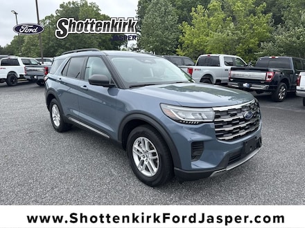 2025 Ford Explorer Active SUV