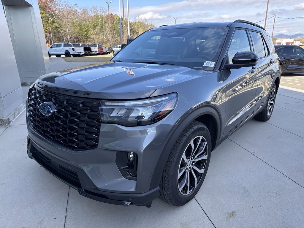 New 2026 Ford Explorer ST-Line SUV