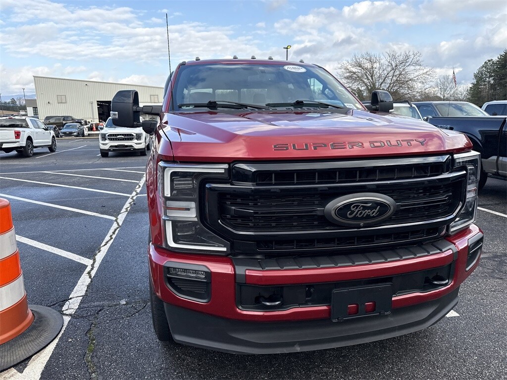 Used 2022 Ford F-250 Lariat Crew Cab Truck