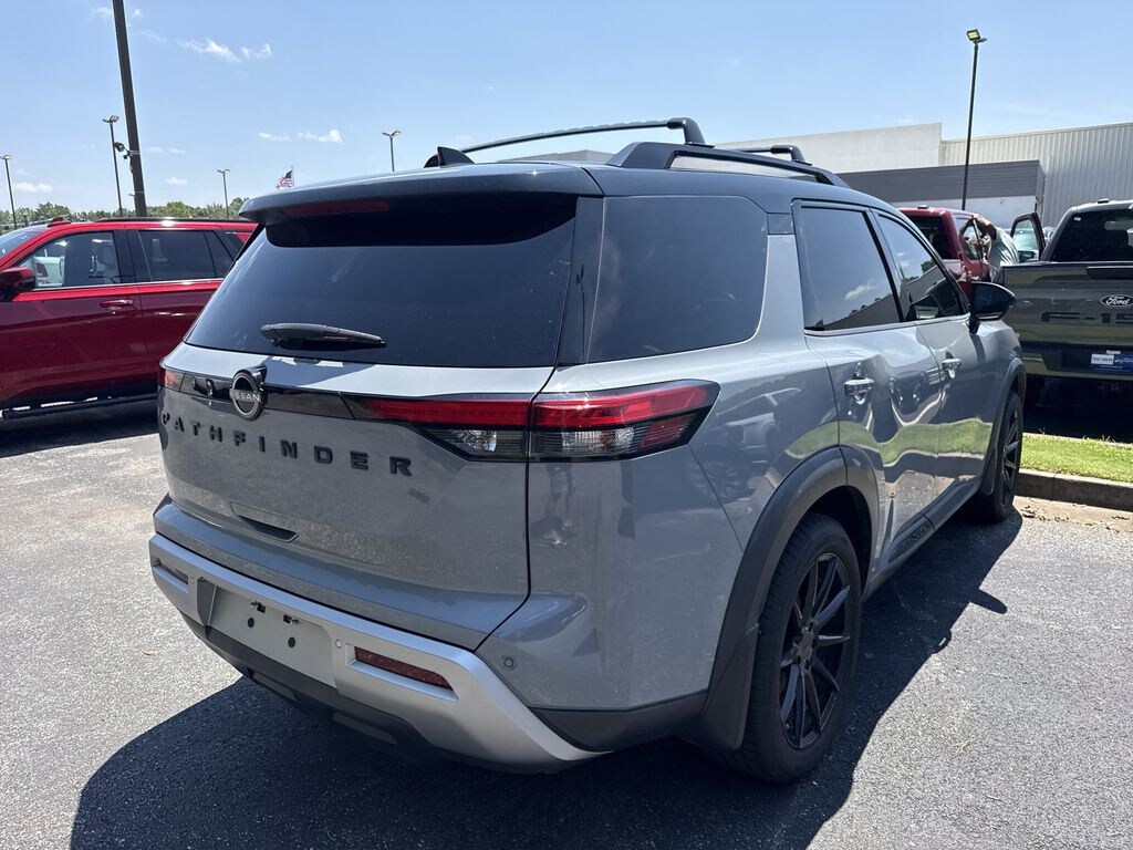 Used 2022 Nissan Pathfinder