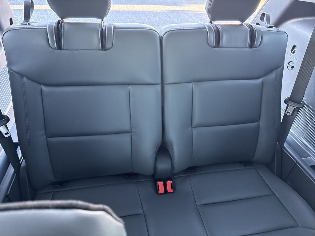 2026 Ford Explorer Active - Photo 16