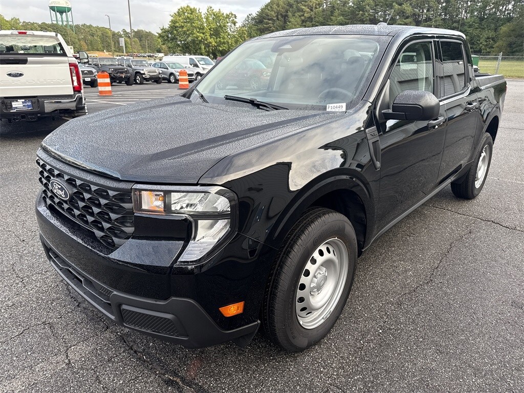 New 2025 Ford Maverick XL Truck