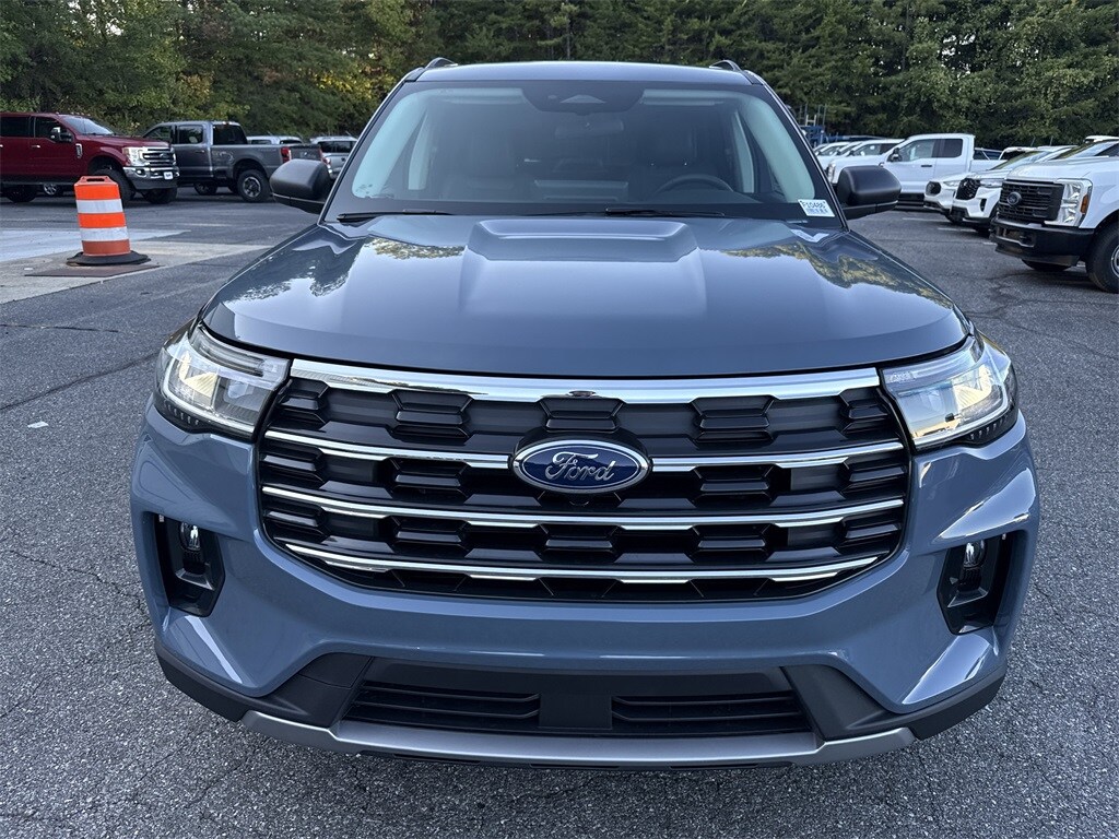 New 2025 Ford Explorer Active SUV