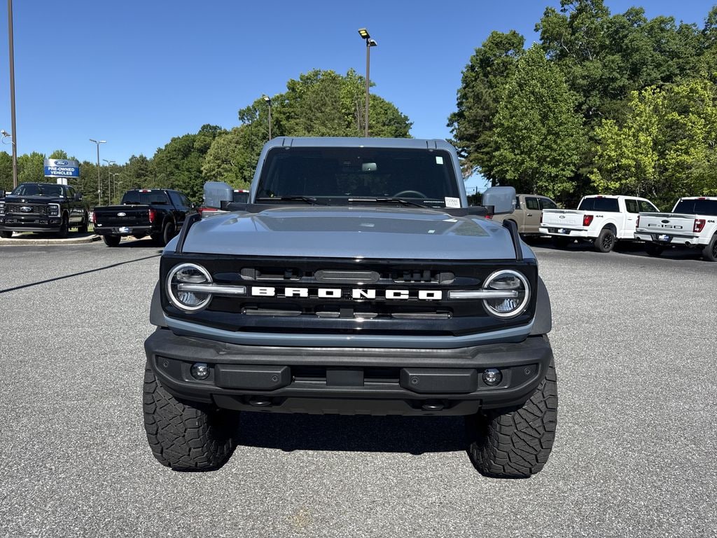 New 2025 Ford Bronco Outer Banks SUV