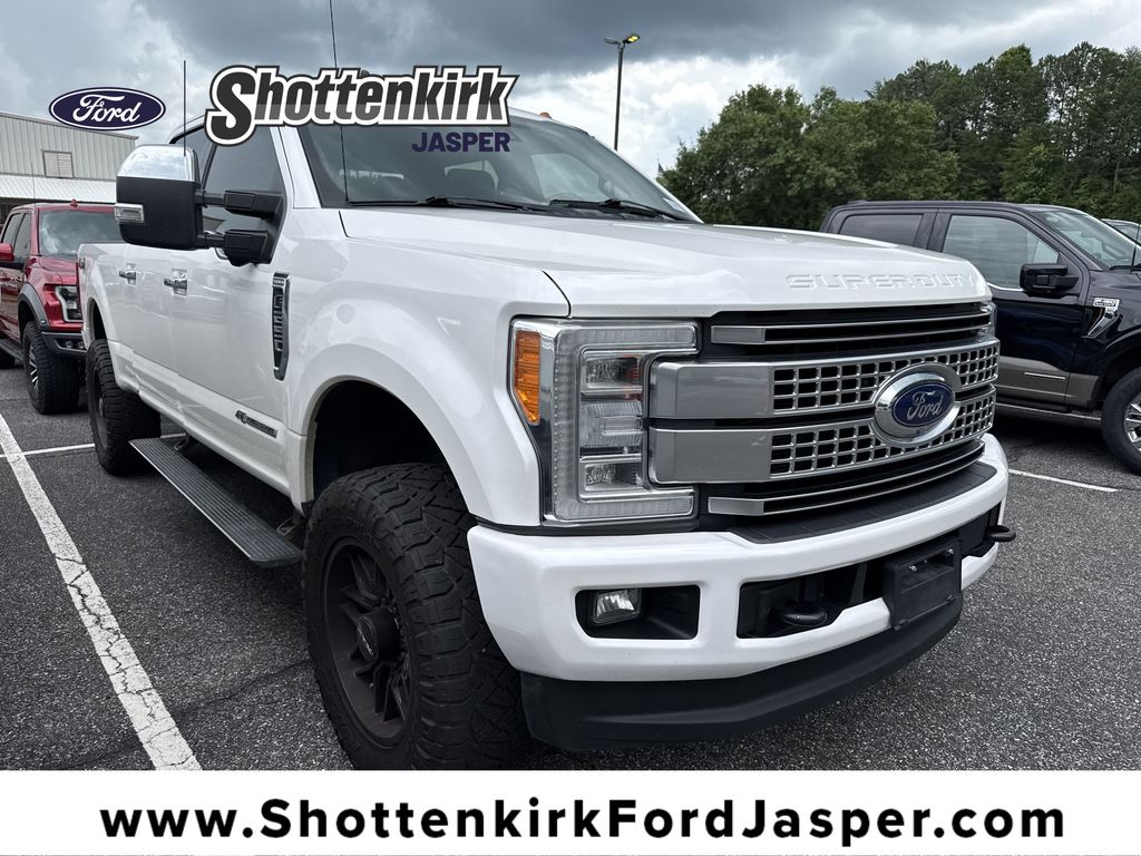 2019 Ford F-250 Platinum 4x4 Crew Cab 8' Box's photo