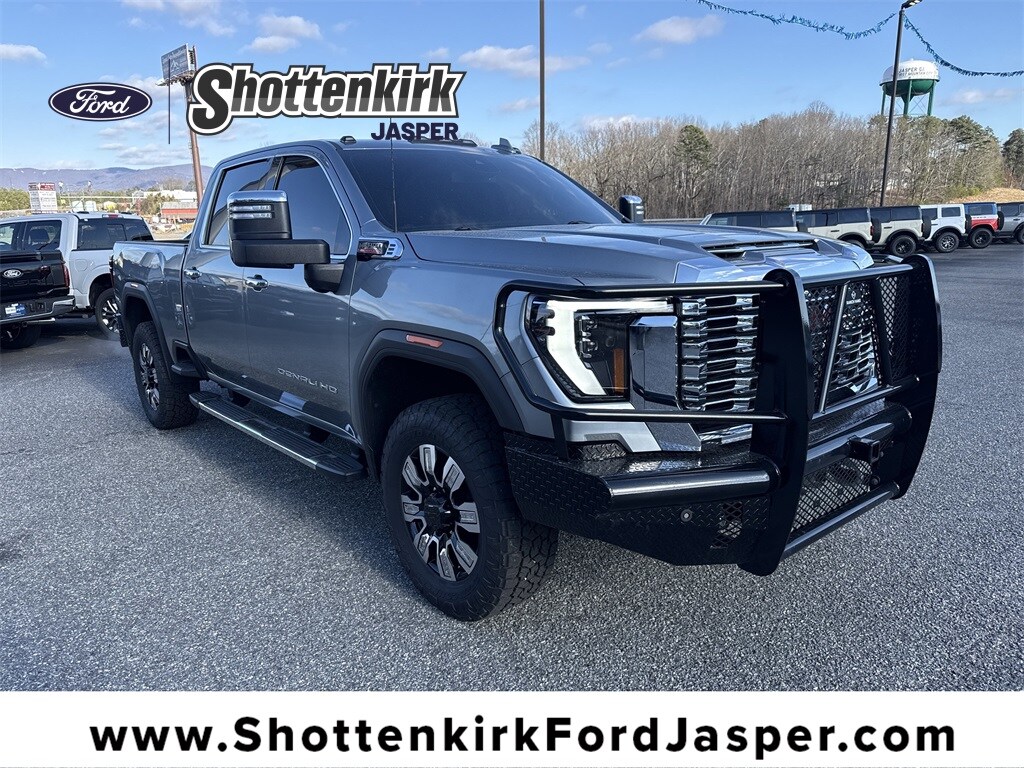 Used 2024 GMC Sierra 2500HD Denali Crew Cab Short Bed Truck