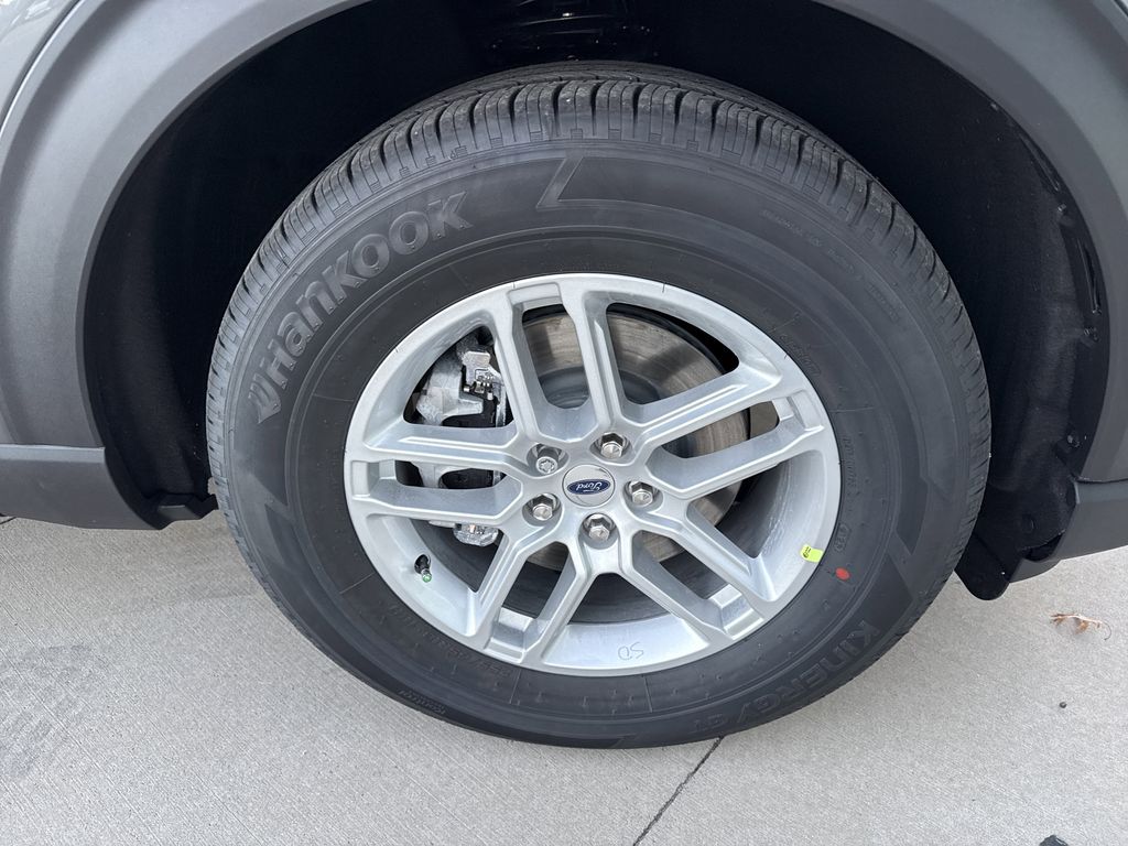 2026 Ford Explorer Active - Photo 22
