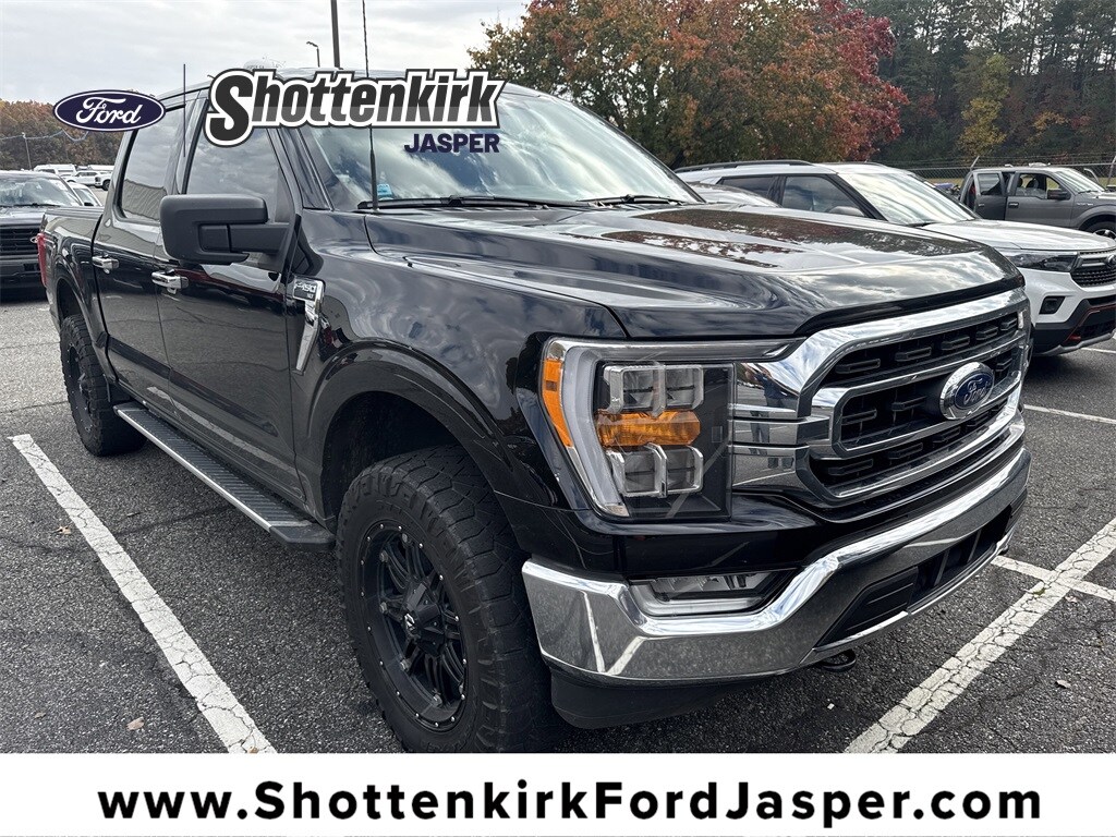 Used 2022 Ford F-150 XLT Crew Cab Truck