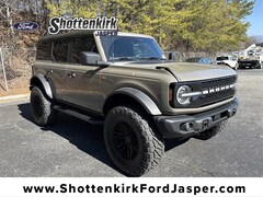 2025 Ford Bronco Badlands SUV