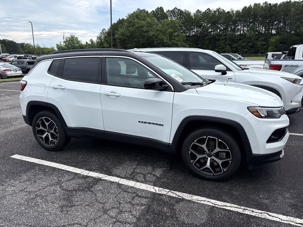 Used 2025 Jeep Compass Limited SUV