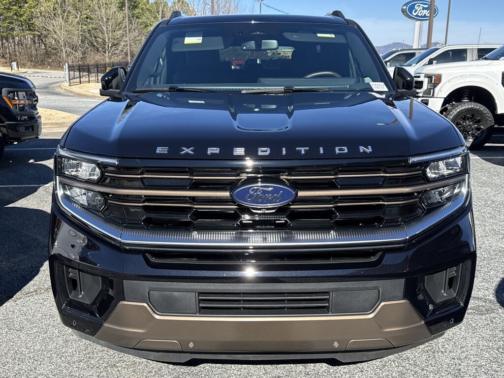 Used 2025 Ford Expedition MAX King Ranch SUV