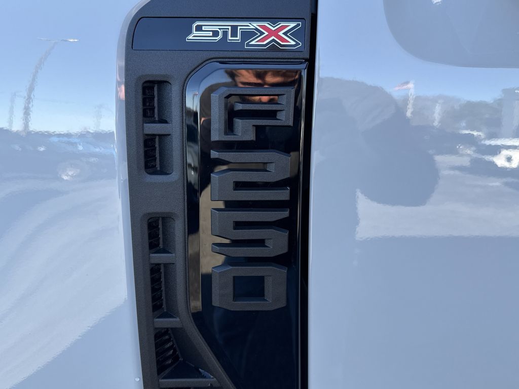 2026 Ford F-250 Super Duty XL - Photo 13