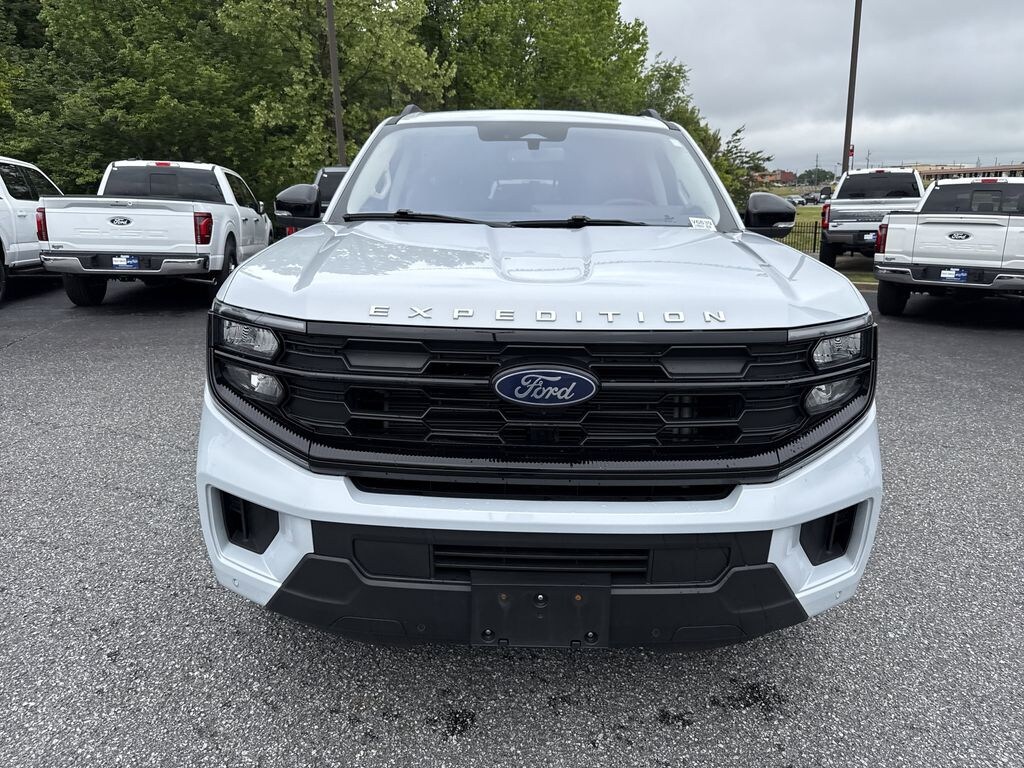 Used 2025 Ford Expedition Active SUV