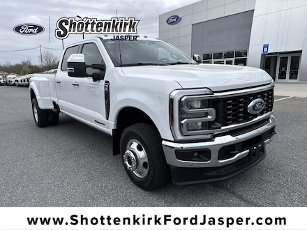 2025 Ford F-350 King Ranch Crew Cab Long Bed Truck