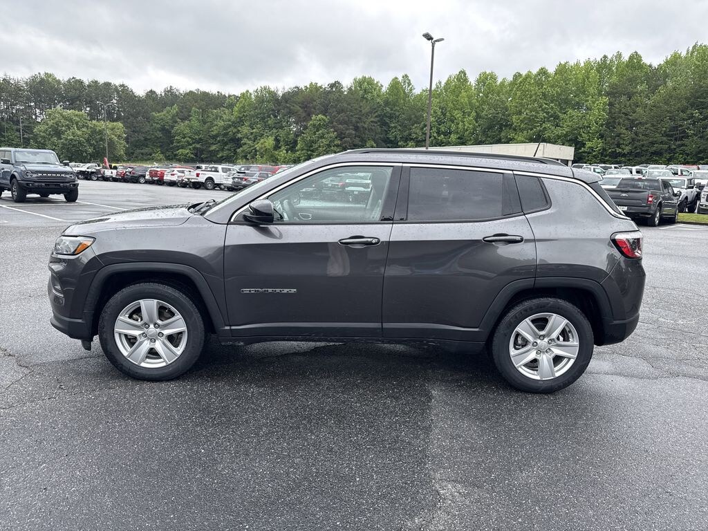 Used 2022 Jeep Compass Latitude SUV