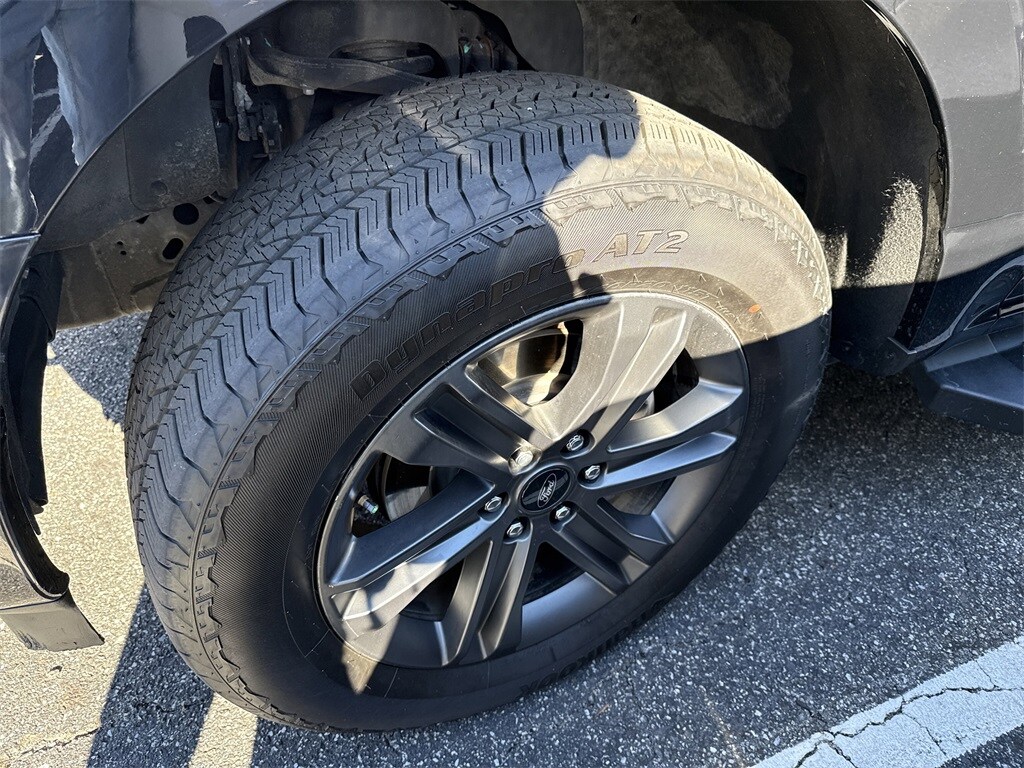 Used 2023 Ford F-150 Lariat Crew Cab Truck