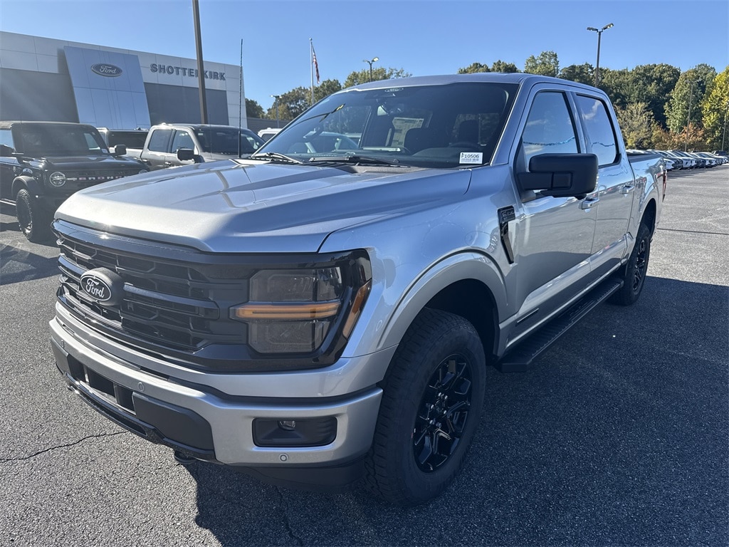 New 2025 Ford F-150 XLT Truck