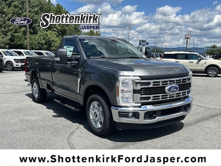 2026 Ford F-250SD XLT Truck