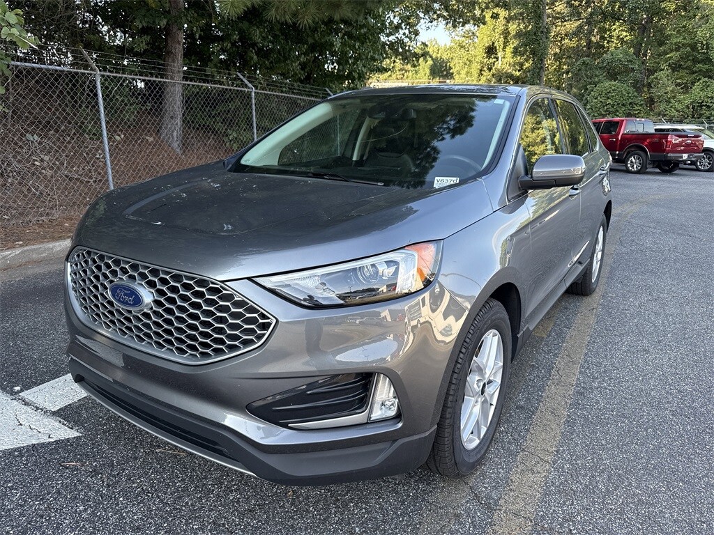 Used 2024 Ford Edge SEL SUV