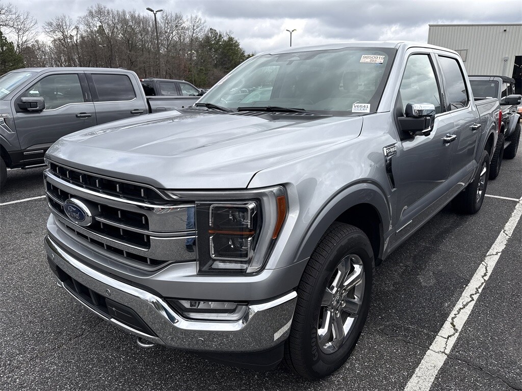 Used 2023 Ford F-150 Lariat Crew Cab Truck