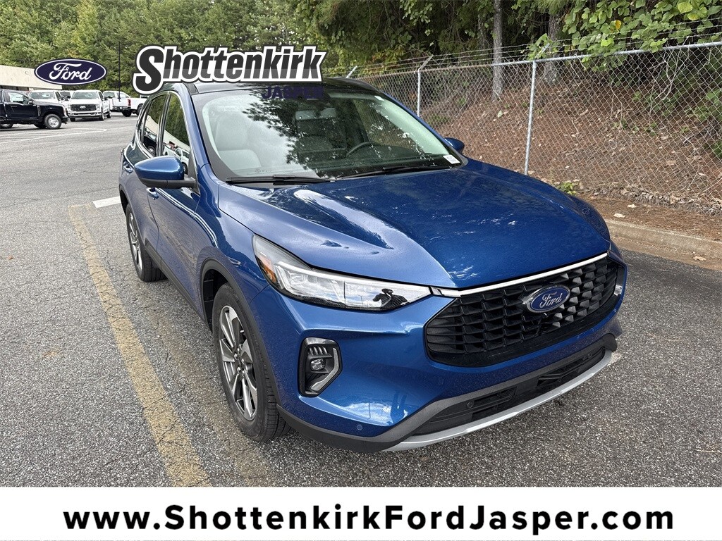 Used 2023 Ford Escape Platinum SUV