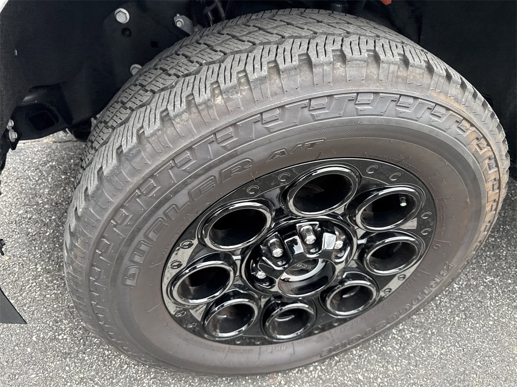 Used 2025 Ford F-250 Lariat Crew Cab Truck