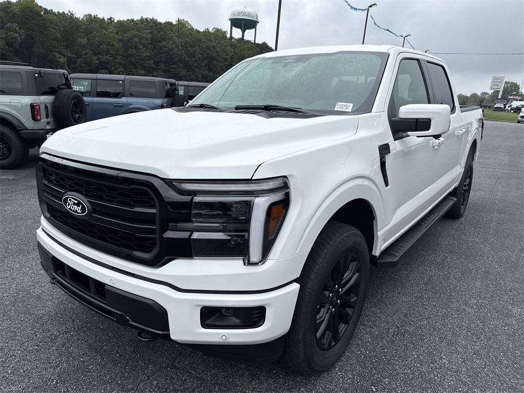 New 2025 Ford F-150 Lariat Truck