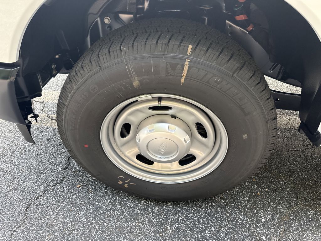 2026 Ford F-350 Super Duty XL - Photo 11