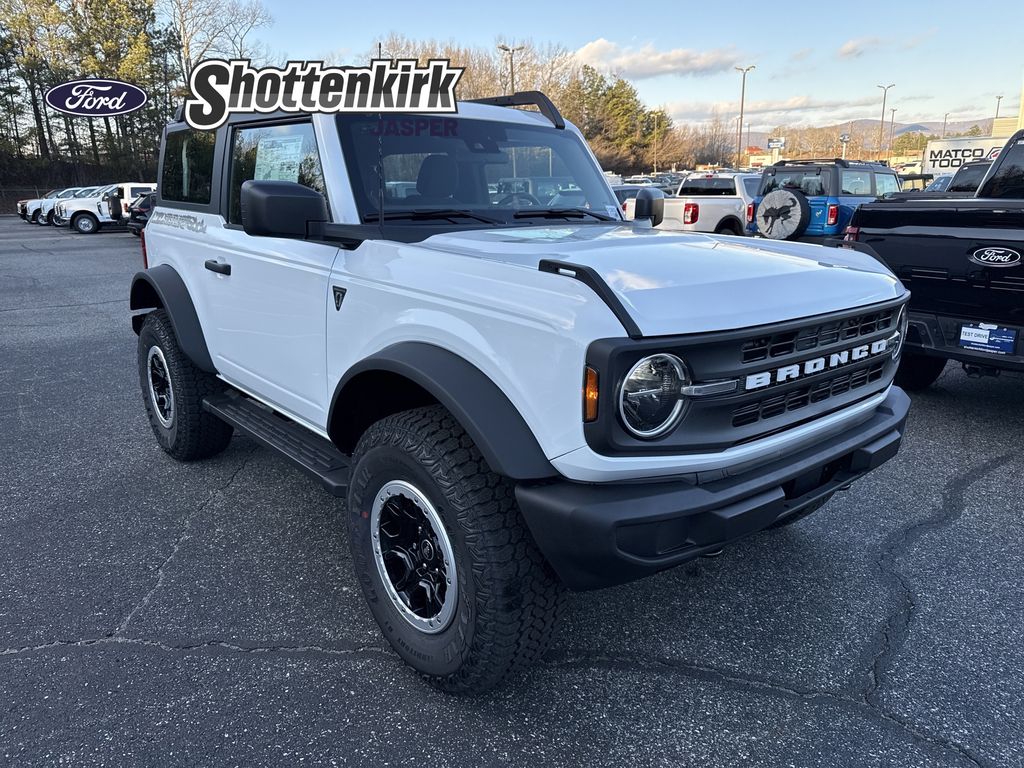 2025 Ford Bronco 2-Door Base