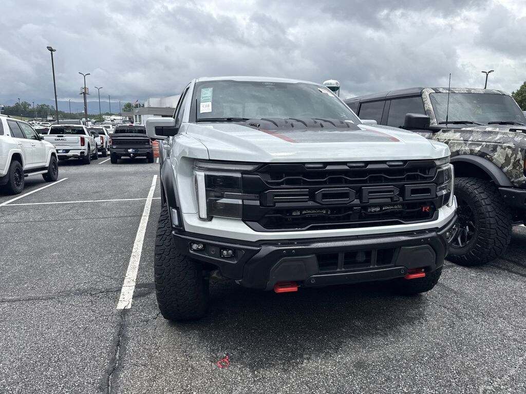 Used 2024 Ford F-150 Raptor Crew Cab Short Bed Truck