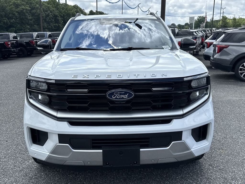 Used 2025 Ford Expedition Platinum SUV