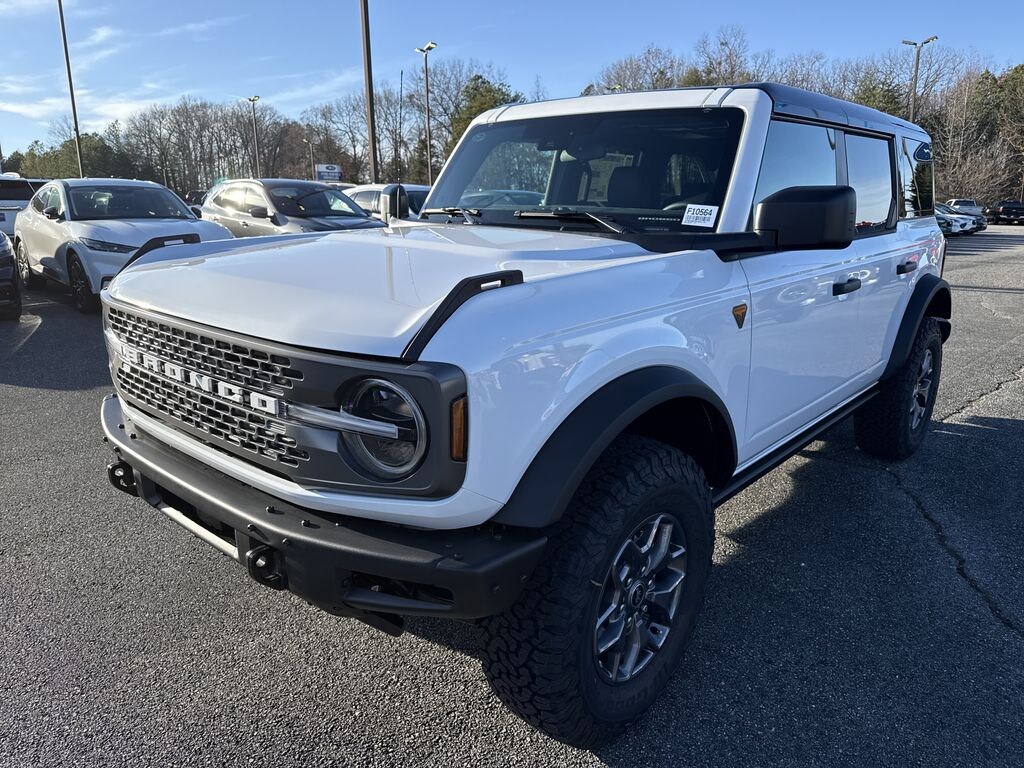 New 2025 Ford Bronco Badlands SUV