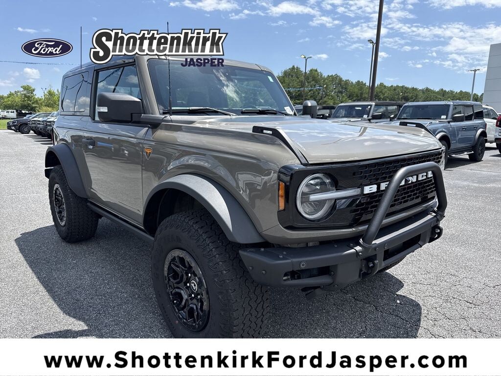 Used 2025 Ford Bronco Badlands SUV
