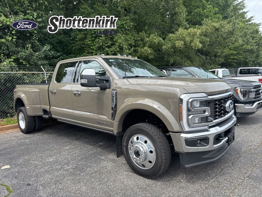 Used 2026 Ford F-450 King Ranch DRW Crew Cab Long Bed Truck