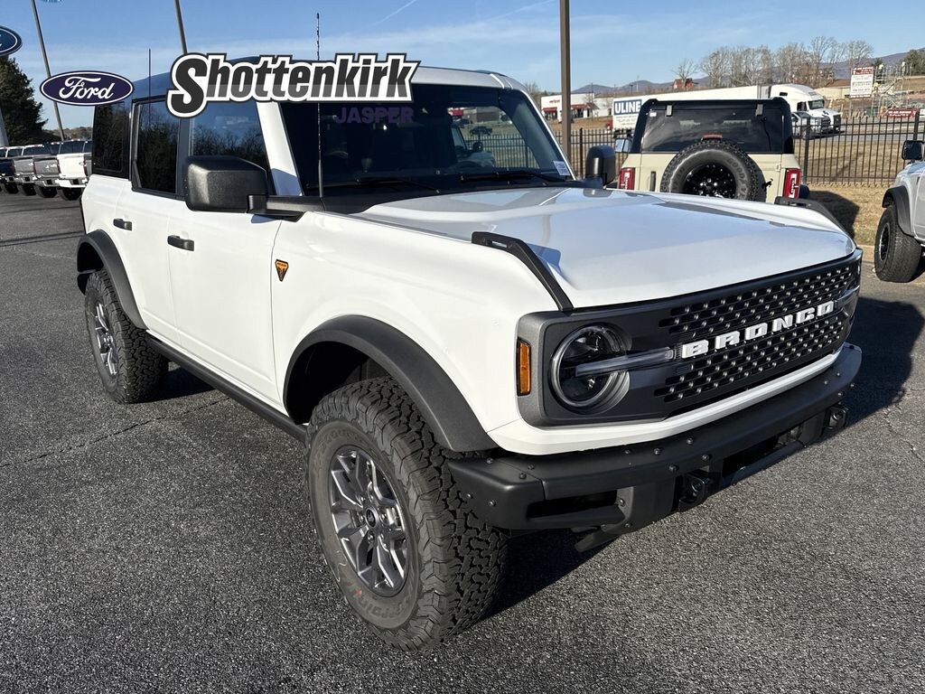 New 2025 Ford Bronco Badlands SUV
