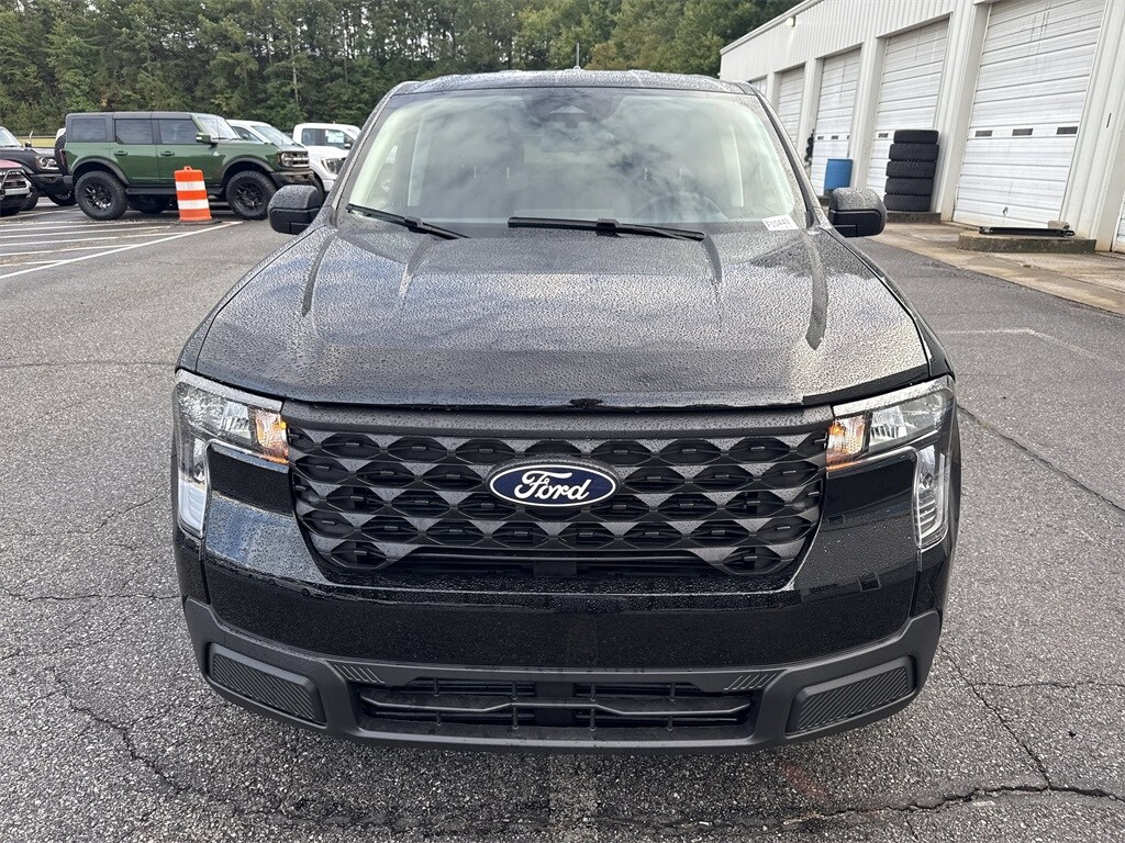 New 2025 Ford Maverick XL Truck