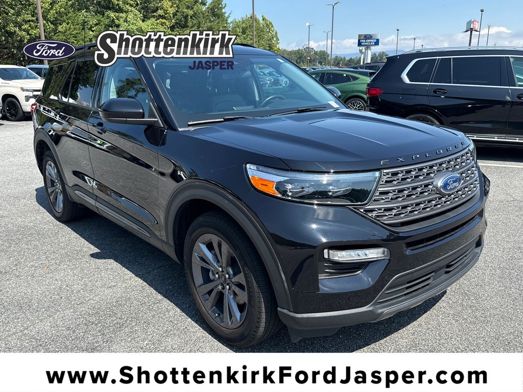 Used 2024 Ford Explorer XLT SUV