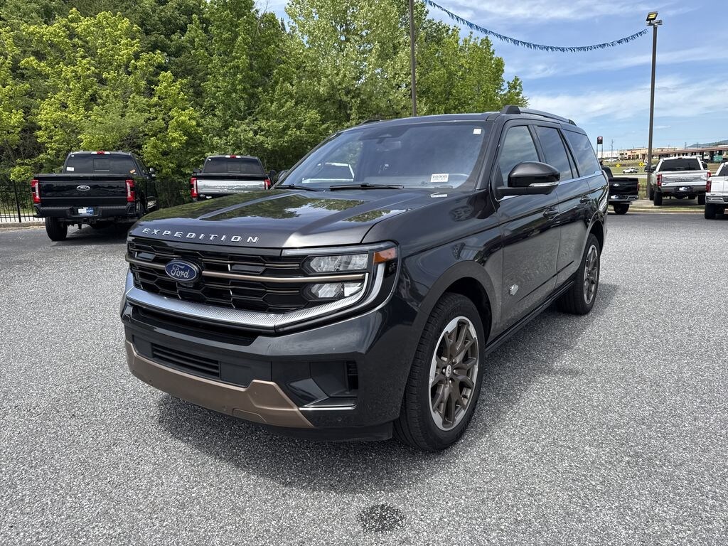 Used 2025 Ford Expedition King Ranch SUV