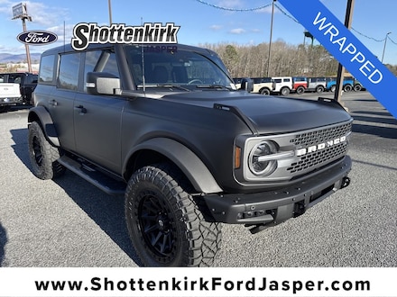 2025 Ford Bronco Badlands SUV